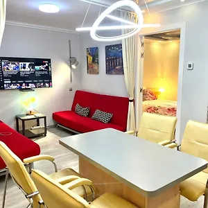 Appartement Camp Nou, Europa Fira - Modern Two-bedroom With Heating, L'Hospitalet de Llobregat